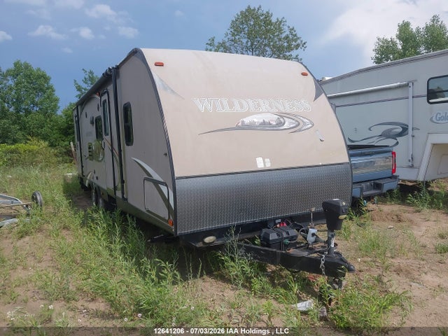 12641206 :رقم المزاد ، 5SFNB3229EE279004 vin ، 2014 Heartland Wilderness مزاد بيع