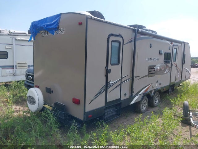 12641206 :رقم المزاد ، 5SFNB3229EE279004 vin ، 2014 Heartland Wilderness مزاد بيع
