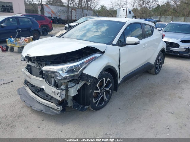 2018 Toyota C-hr Xle მანქანა იყიდება აუქციონზე, vin: NMTKHMBX5JR064552, აუქციონის ნომერი: 12590524