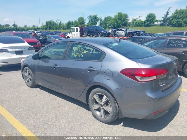 KIA Forte Lx/s 2018 3KPFL4A78JE191065 Image 3