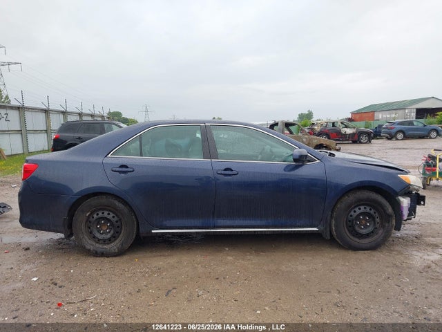 2014 Toyota Camry Le მანქანა იყიდება აუქციონზე, vin: 4T1BF1FK7EU788888, აუქციონის ნომერი: 12641223