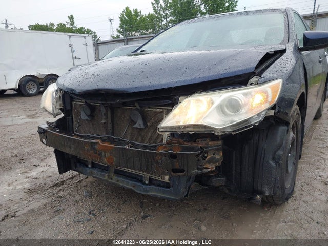 2014 Toyota Camry Le მანქანა იყიდება აუქციონზე, vin: 4T1BF1FK7EU788888, აუქციონის ნომერი: 12641223