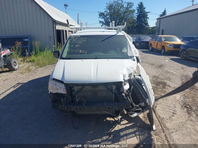 12641225 :رقم المزاد ، 2C4JRGAG1ER377531 vin ، 2014 Ram Tradesman مزاد بيع