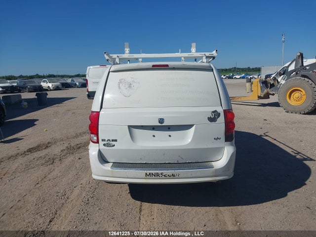 12641225 :رقم المزاد ، 2C4JRGAG1ER377531 vin ، 2014 Ram Tradesman مزاد بيع