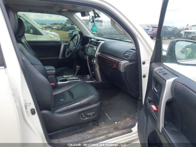 Toyota 4RUNNER SR5 2016 JTEBU5JR6G5394328 Image 5