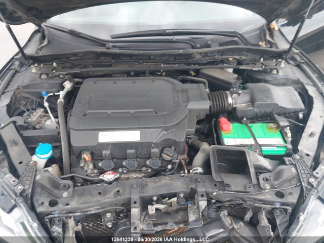 Продаж на аукціоні авто 2016 Honda Accord, vin: 1HGCR3F88GA801430, номер лоту: 12641239
