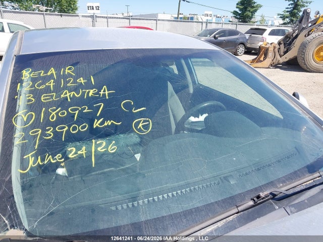 2013 Hyundai Elantra Gls/limited მანქანა იყიდება აუქციონზე, vin: 5NPDH4AE4DH180927, აუქციონის ნომერი: 12641241