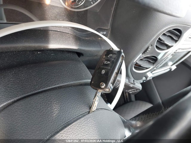 2015 Volkswagen Tiguan Comfortline/trendline მანქანა იყიდება აუქციონზე, vin: WVGHV7AX9FW522684, აუქციონის ნომერი: 12641262