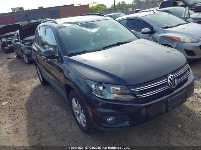 2015 Volkswagen Tiguan Comfortline/trendline მანქანა იყიდება აუქციონზე, vin: WVGHV7AX9FW522684, აუქციონის ნომერი: 12641262