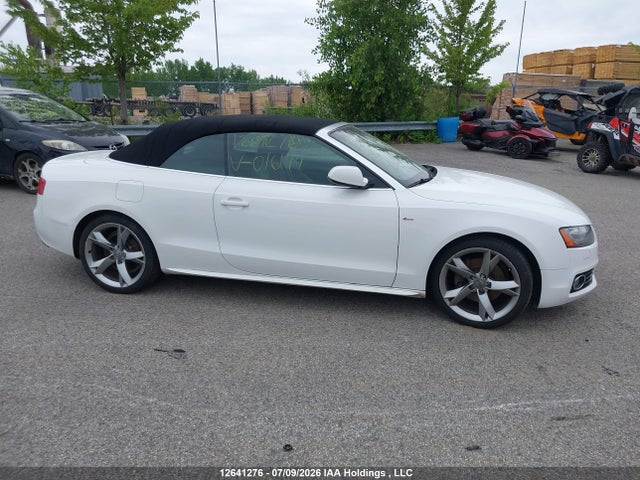 12641276 :رقم المزاد ، WAUMFBFH9BN016144 vin ، 2011 Audi A5 2.0t Premium مزاد بيع