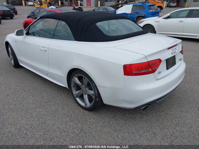12641276 :رقم المزاد ، WAUMFBFH9BN016144 vin ، 2011 Audi A5 2.0t Premium مزاد بيع