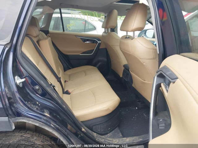 2019 Toyota Rav4 Hybrid Limited მანქანა იყიდება აუქციონზე, vin: 2T3DWRFV8KW003704, აუქციონის ნომერი: 12641297