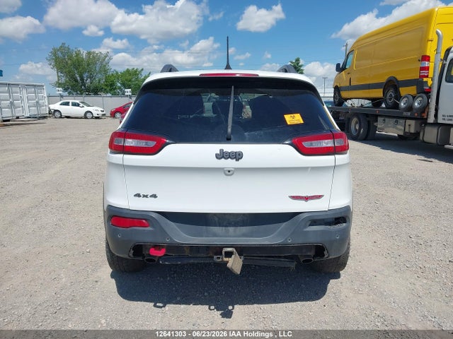 Продажа на аукционе авто 2017 Jeep Cherokee Trailhawk, vin: 1C4PJMBS4HW558587, номер лота: 12641303