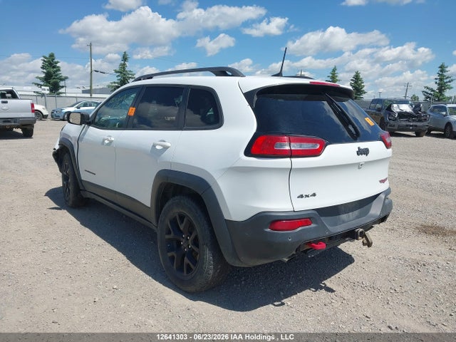 Продажа на аукционе авто 2017 Jeep Cherokee Trailhawk, vin: 1C4PJMBS4HW558587, номер лота: 12641303