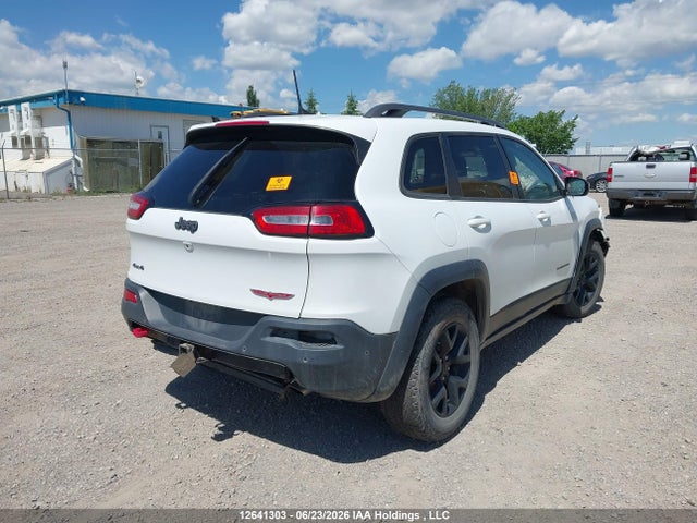 Продажа на аукционе авто 2017 Jeep Cherokee Trailhawk, vin: 1C4PJMBS4HW558587, номер лота: 12641303