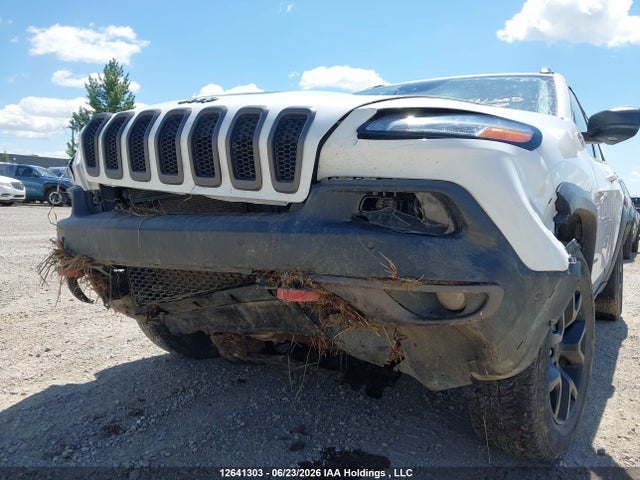 Продажа на аукционе авто 2017 Jeep Cherokee Trailhawk, vin: 1C4PJMBS4HW558587, номер лота: 12641303