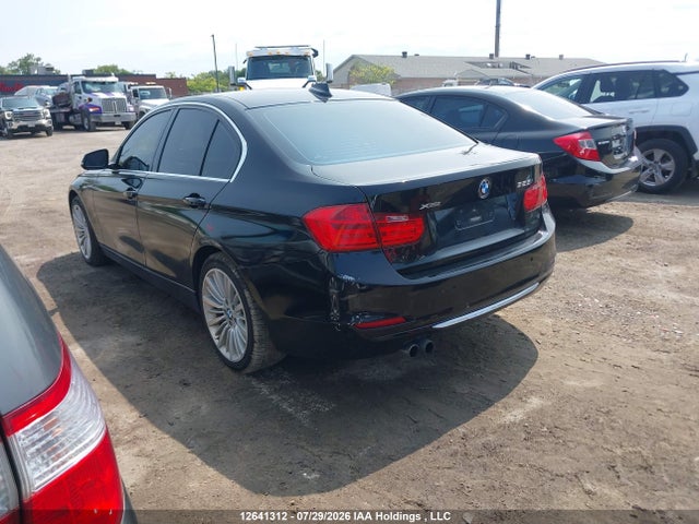 BMW 328i Xdrive 2015 WBA3B3C57FJ984733 Image 3