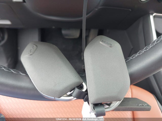 2026 Kia Carnival Sx/sx Prestige მანქანა იყიდება აუქციონზე, vin: KNDNE5KA8T6105946, აუქციონის ნომერი: 12641314