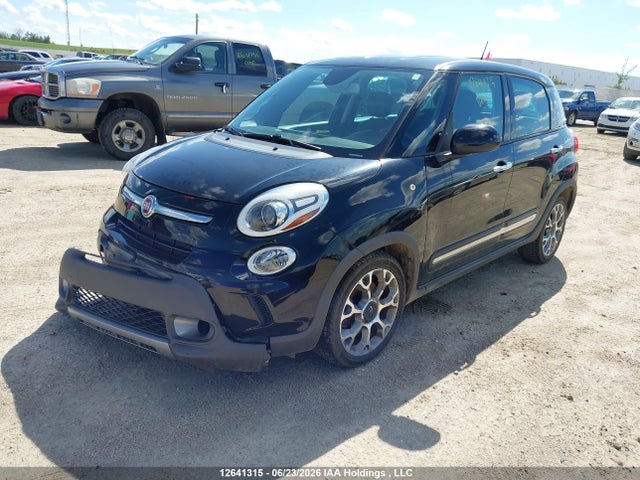 Fiat 500L TREKKING 2015 ZFBCFADH0FZ033993 Image 2