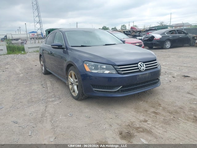 2012 Volkswagen Passat მანქანა იყიდება აუქციონზე, vin: 1VWBH7A36CC030901, აუქციონის ნომერი: 12641344