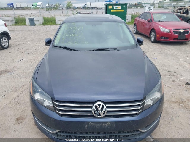 2012 Volkswagen Passat მანქანა იყიდება აუქციონზე, vin: 1VWBH7A36CC030901, აუქციონის ნომერი: 12641344