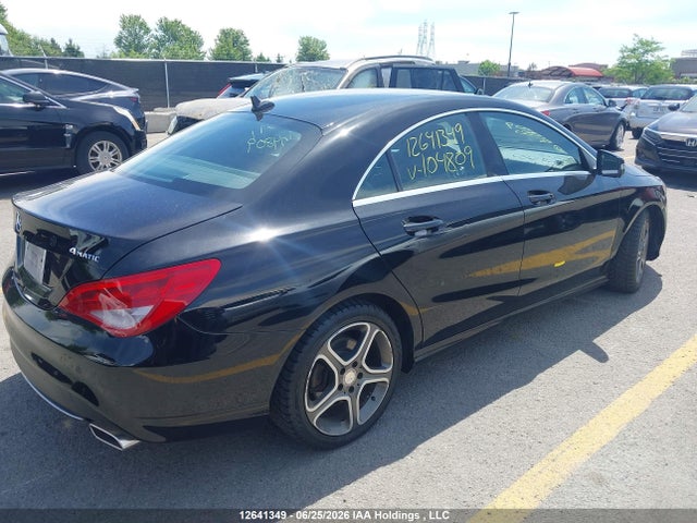 WDDSJ4GB3EN104809 Mercedes-Benz CLA 250 4MATIC