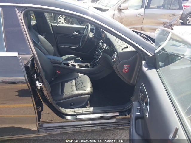 2014 Mercedes-benz Cla 250 4matic მანქანა იყიდება აუქციონზე, vin: WDDSJ4GB3EN104809, აუქციონის ნომერი: 12641349