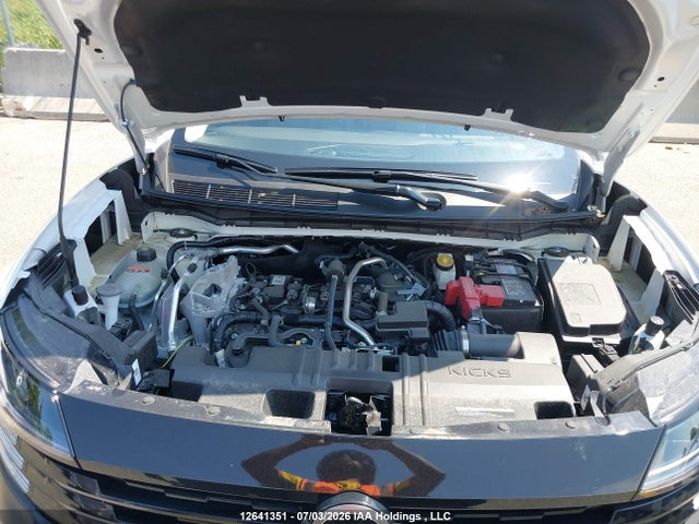 3N8AP6CB8TL347877 Nissan Kicks Sv Awd Cvt
