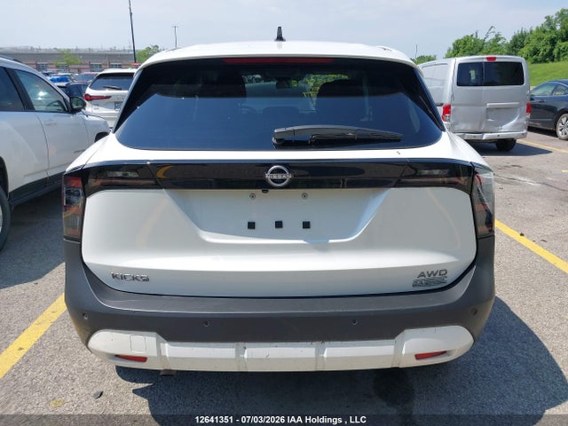3N8AP6CB8TL347877 Nissan Kicks Sv Awd Cvt