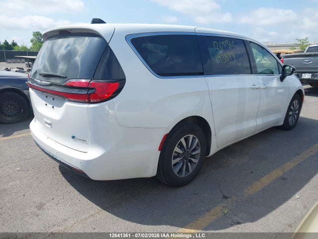 2C4RC1S76RR193899 Chrysler Pacifica Plug-in Hybrid Select