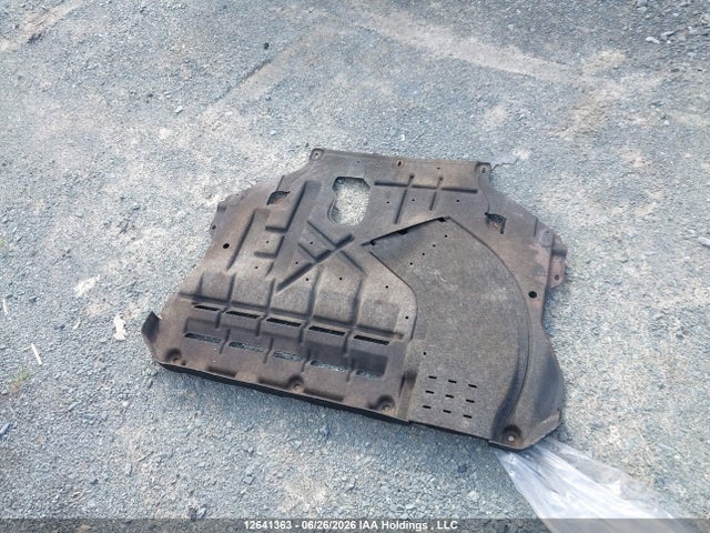 2017 Ford Escape Se მანქანა იყიდება აუქციონზე, vin: 1FMCU9G93HUD69753, აუქციონის ნომერი: 12641363