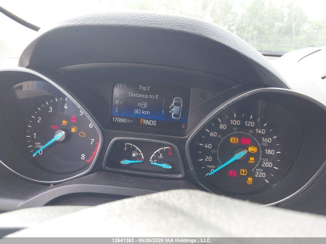 2017 Ford Escape Se მანქანა იყიდება აუქციონზე, vin: 1FMCU9G93HUD69753, აუქციონის ნომერი: 12641363
