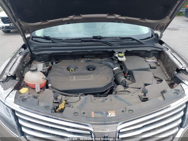 5LMCJ2D90JUL29802 Lincoln MKC SELECT