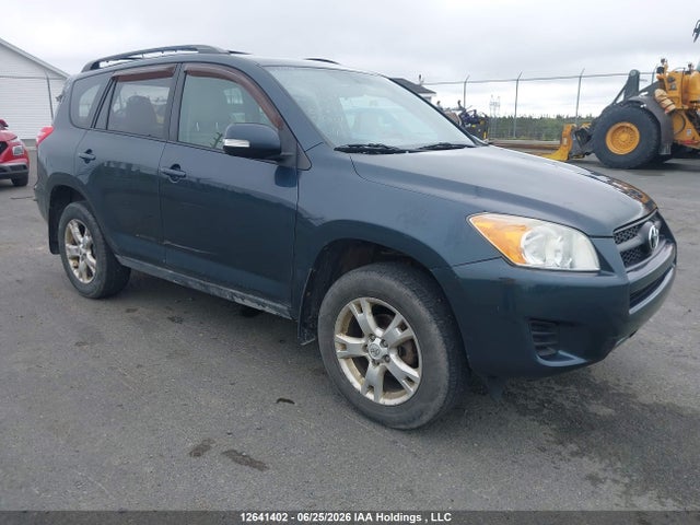 12641402 :رقم المزاد ، 2T3BF4DV8BW168424 vin ، 2011 Toyota Rav4 مزاد بيع