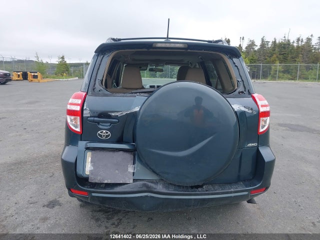 12641402 :رقم المزاد ، 2T3BF4DV8BW168424 vin ، 2011 Toyota Rav4 مزاد بيع