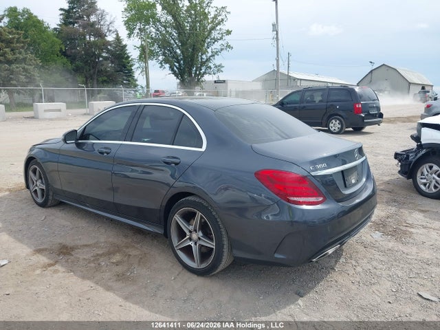 2016 Mercedes-benz C 300 4matic მანქანა იყიდება აუქციონზე, vin: 55SWF4KB8GU131105, აუქციონის ნომერი: 12641411