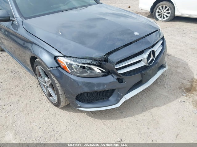 2016 Mercedes-benz C 300 4matic მანქანა იყიდება აუქციონზე, vin: 55SWF4KB8GU131105, აუქციონის ნომერი: 12641411
