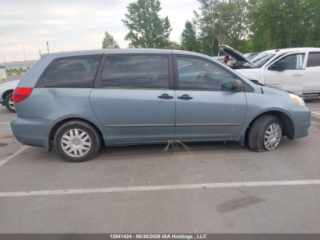 2004 Toyota Sienna Ce მანქანა იყიდება აუქციონზე, vin: 5TDZA29C44S015293, აუქციონის ნომერი: 12641424
