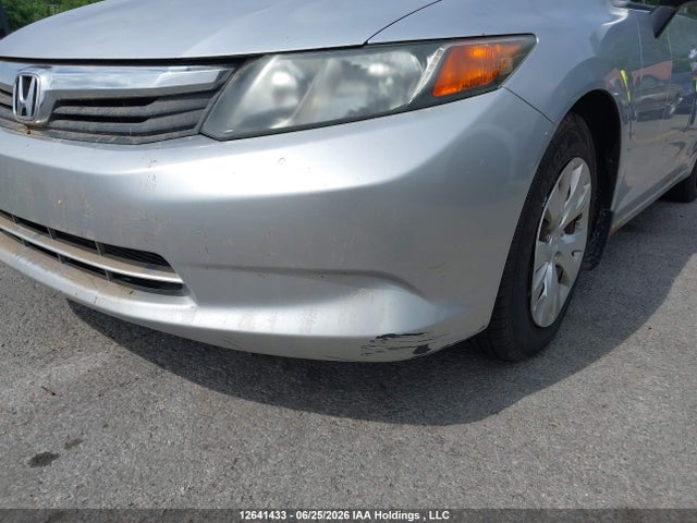 Продажа на аукционе авто 2012 Honda Civic Lx, vin: 2HGFB2F47CH105615, номер лота: 12641433
