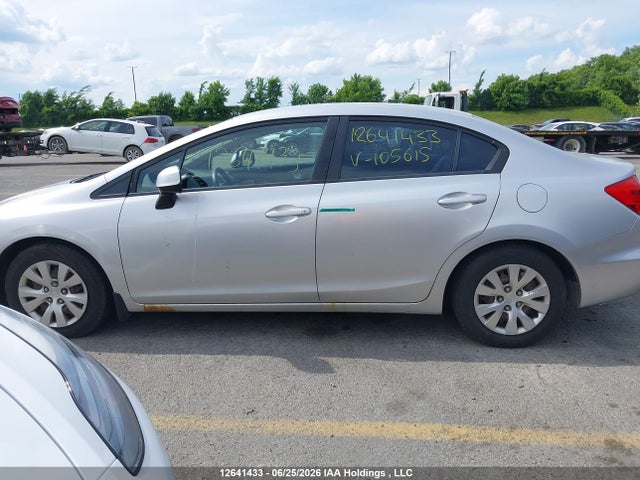 Продажа на аукционе авто 2012 Honda Civic Lx, vin: 2HGFB2F47CH105615, номер лота: 12641433