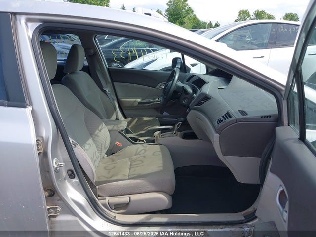 Продажа на аукционе авто 2012 Honda Civic Lx, vin: 2HGFB2F47CH105615, номер лота: 12641433