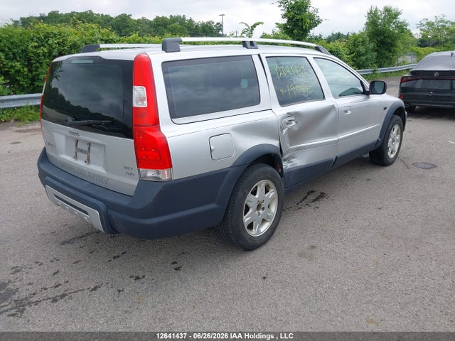 2005 Volvo Xc70 2.5t Awd მანქანა იყიდება აუქციონზე, vin: YV1SZ592151190421, აუქციონის ნომერი: 12641437