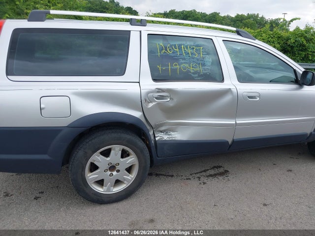 2005 Volvo Xc70 2.5t Awd მანქანა იყიდება აუქციონზე, vin: YV1SZ592151190421, აუქციონის ნომერი: 12641437