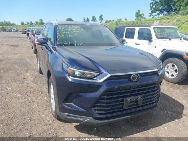 2024 Toyota Grand Highlander Xle/limited მანქანა იყიდება აუქციონზე, vin: 5TDACAB57RS003109, აუქციონის ნომერი: 12641438