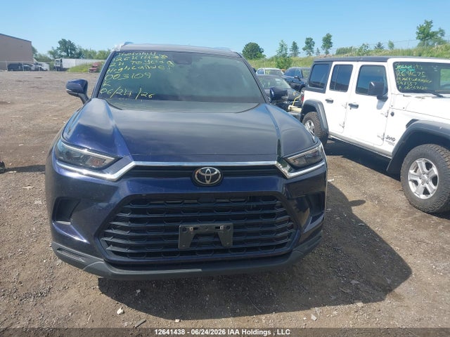 2024 Toyota Grand Highlander Xle/limited მანქანა იყიდება აუქციონზე, vin: 5TDACAB57RS003109, აუქციონის ნომერი: 12641438