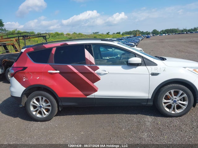 Ford ESCAPE SE 2017 1FMCU0GD7HUA69942 Image 14