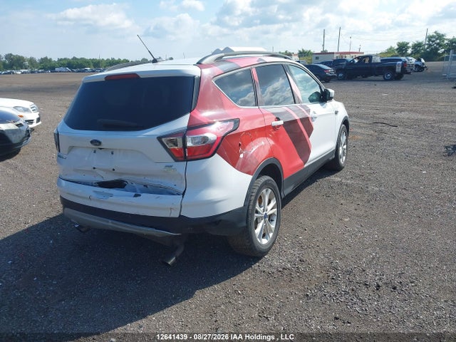 Ford ESCAPE SE 2017 1FMCU0GD7HUA69942 Image 4