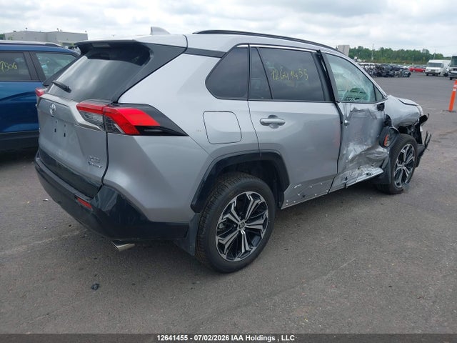 Toyota RAV4 XSE 2025 JTMGB3FV3SD266458 Image 4