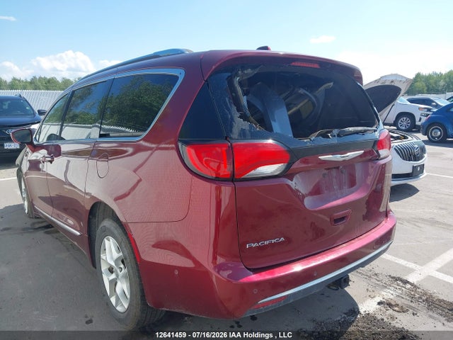 Продаж на аукціоні авто 2018 Chrysler Pacifica Touring L Plus, vin: 2C4RC1EG3JR107092, номер лоту: 12641459