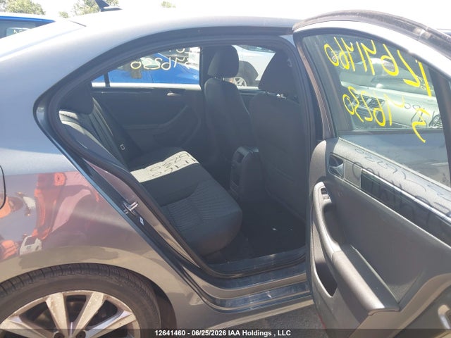 Volkswagen Jetta 2015 3VWD07AJ7FM346230 Image 8